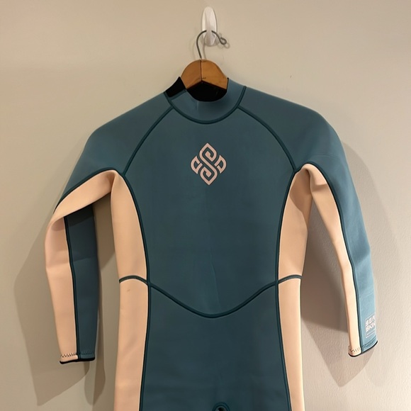 Sea skin Girls Wetsuit with Back Zipper size 16 good condition - Picture 4 of 10
